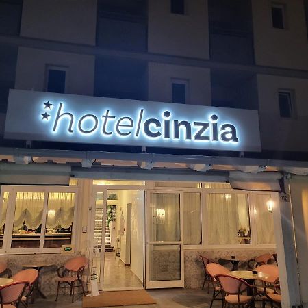 Hotel Cinzia カオルレ エクステリア 写真